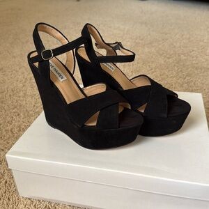 New with Box Steve Madden Black Suede Platform Heels